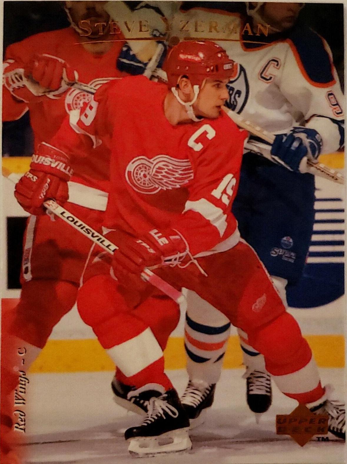 Steve Yzerman #113 Hockey Cards 1995 Upper Deck