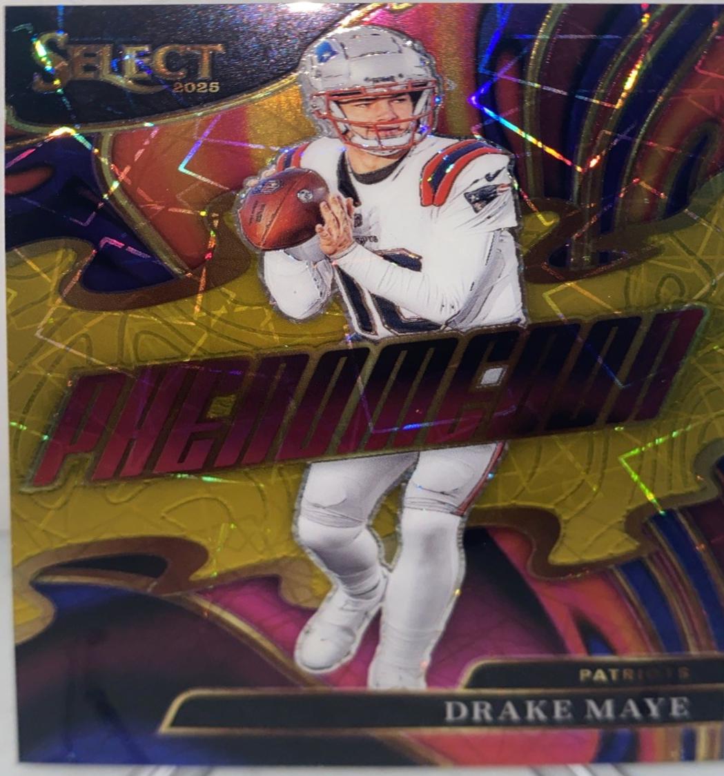 Drake Maye [Gold Prizm] #19