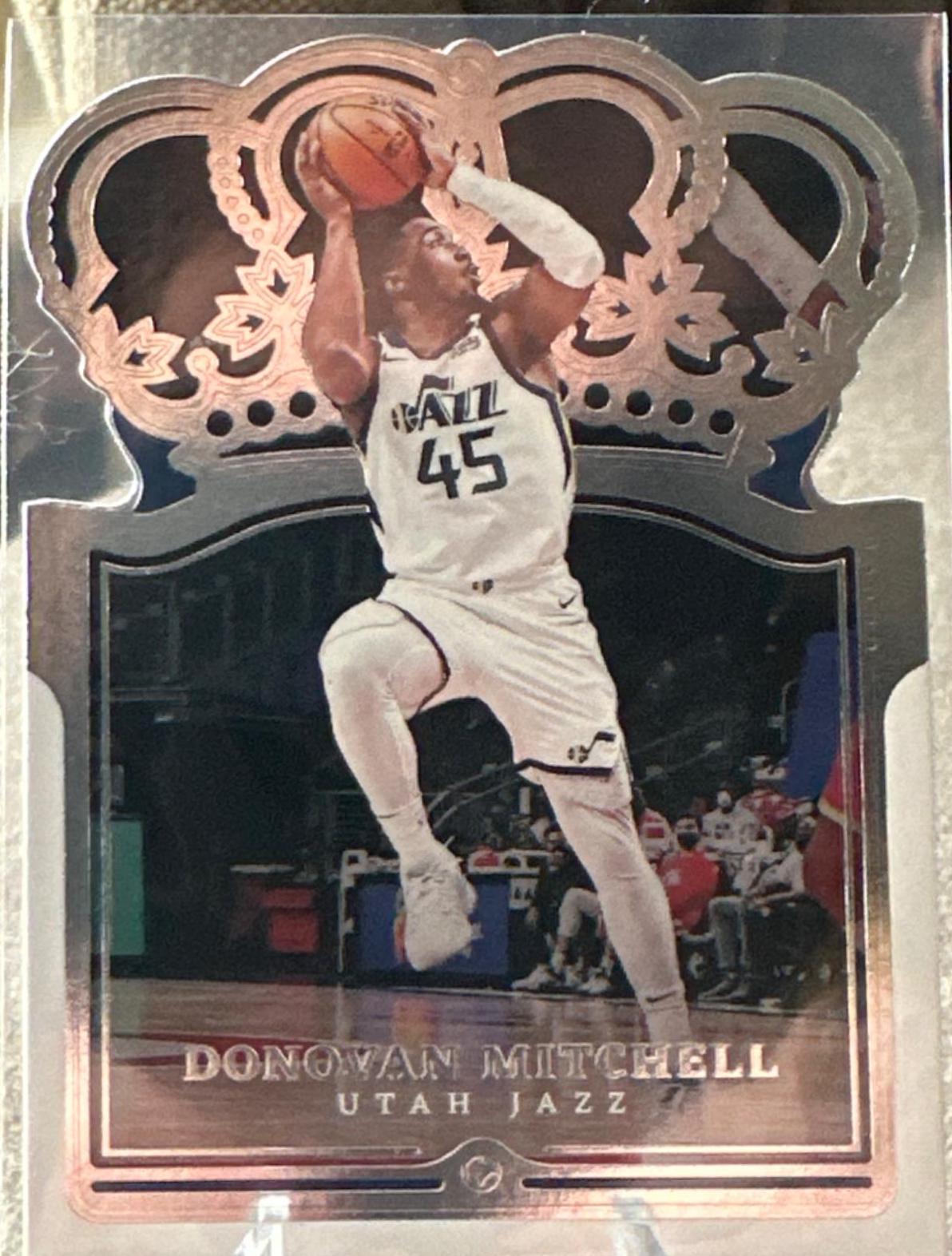 Donovan Mitchell #28 Basketball Cards 2021 Panini Crown Royale