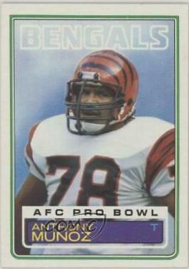 Anthony Munoz #240 Football Cards 1983 Topps