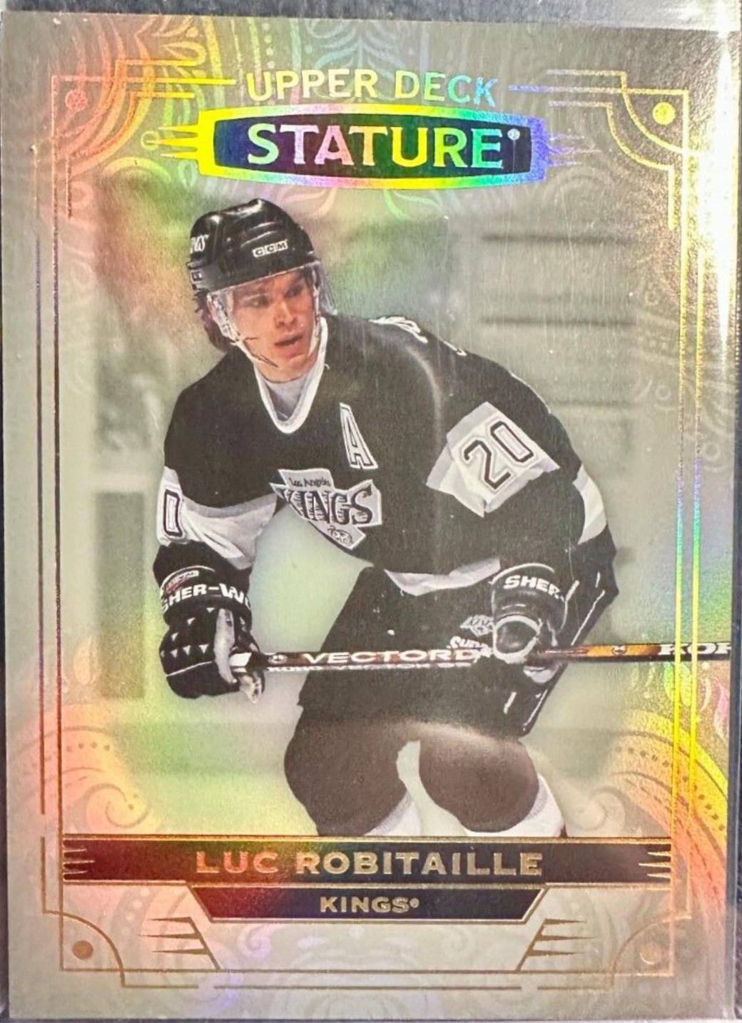 Luc Robitaille #9 Hockey Cards 2022 Upper Deck Stature