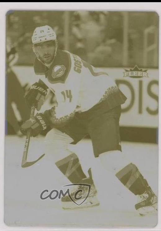 Shayne Gostisbehere #135 2021 Ultra Hockey