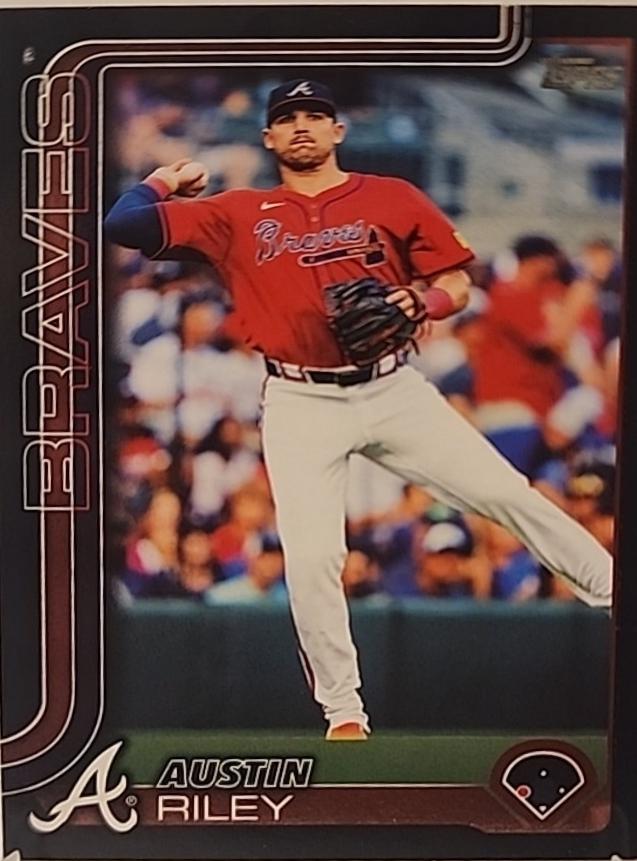 Austin Riley [Black] (2025 Topps)