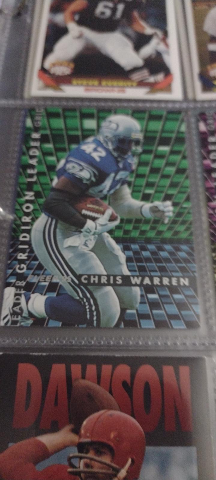 Chris Warren #9 Football Cards 1995 Fleer
