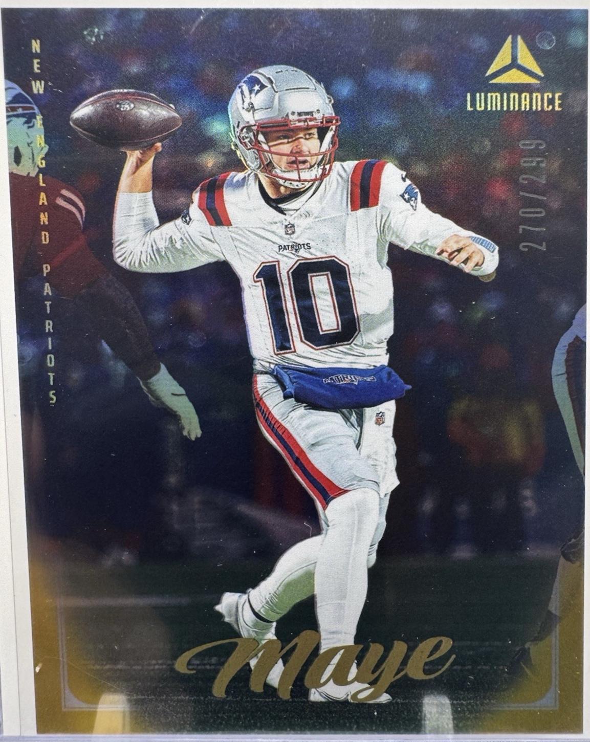 2025 Drake Maye [Gold] #14