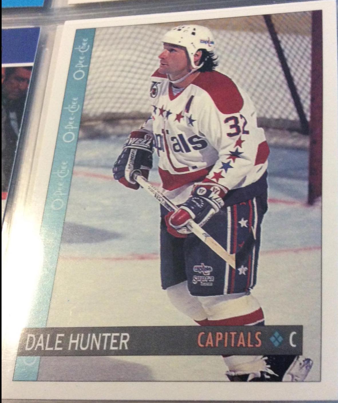Dale Hunter #18 Hockey Cards 1992 O-Pee-Chee