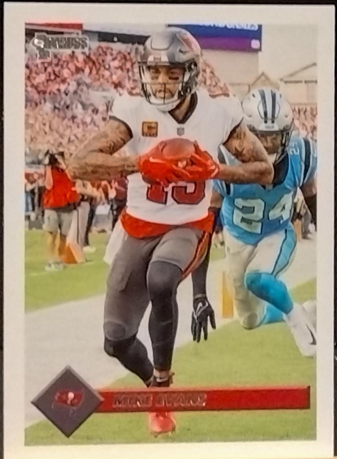Mike Evans #R93-35 Football Cards 2023 Panini Donruss Retro 1993