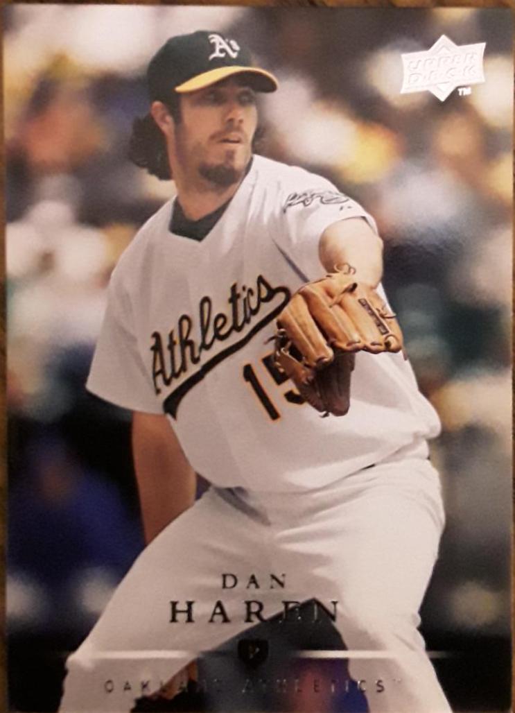 Dan Haren #21 Baseball Cards 2008 Upper Deck