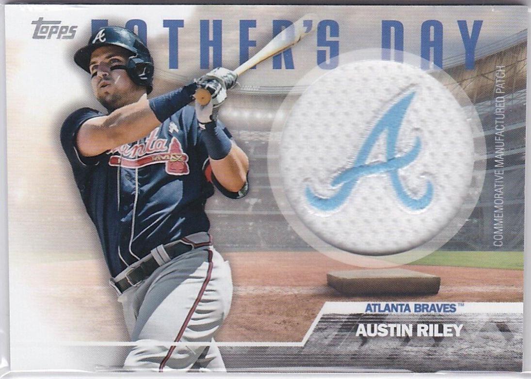 Austin Riley #FD-ARI Baseball Cards 2023 Topps Father's Day Team Patch