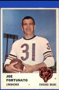Joe Fortunato #8 Football Cards 1961 Fleer