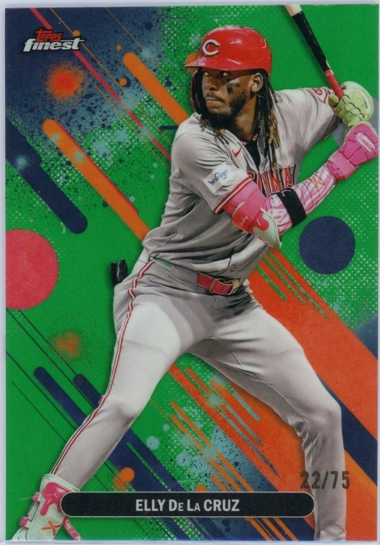Elly De La Cruz [Green Refractor] #56
