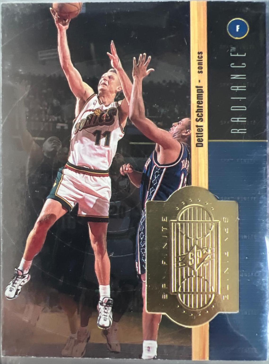 Detlef Schrempf #7 1998 Spx Finite Radiance Basketball