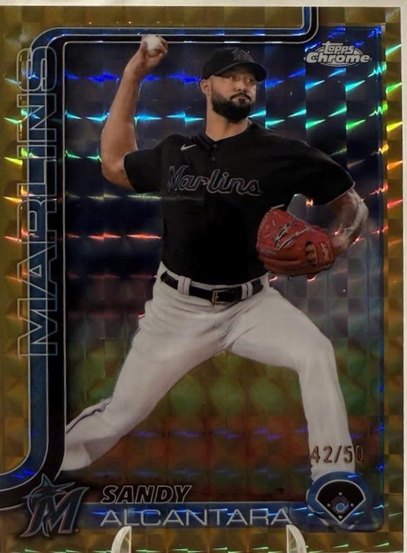 Sandy Alcantara [Gold Geometric] #126