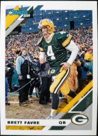 Brett Favre #105V Football Cards 2019 Donruss