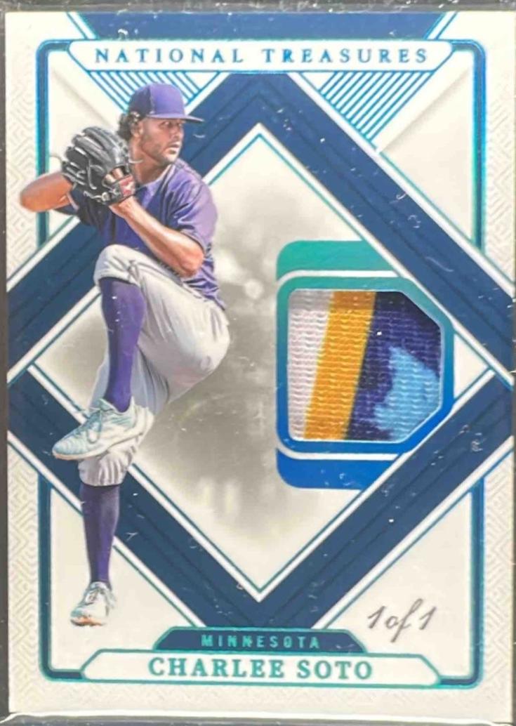 Charlee Soto [Platinum] #41