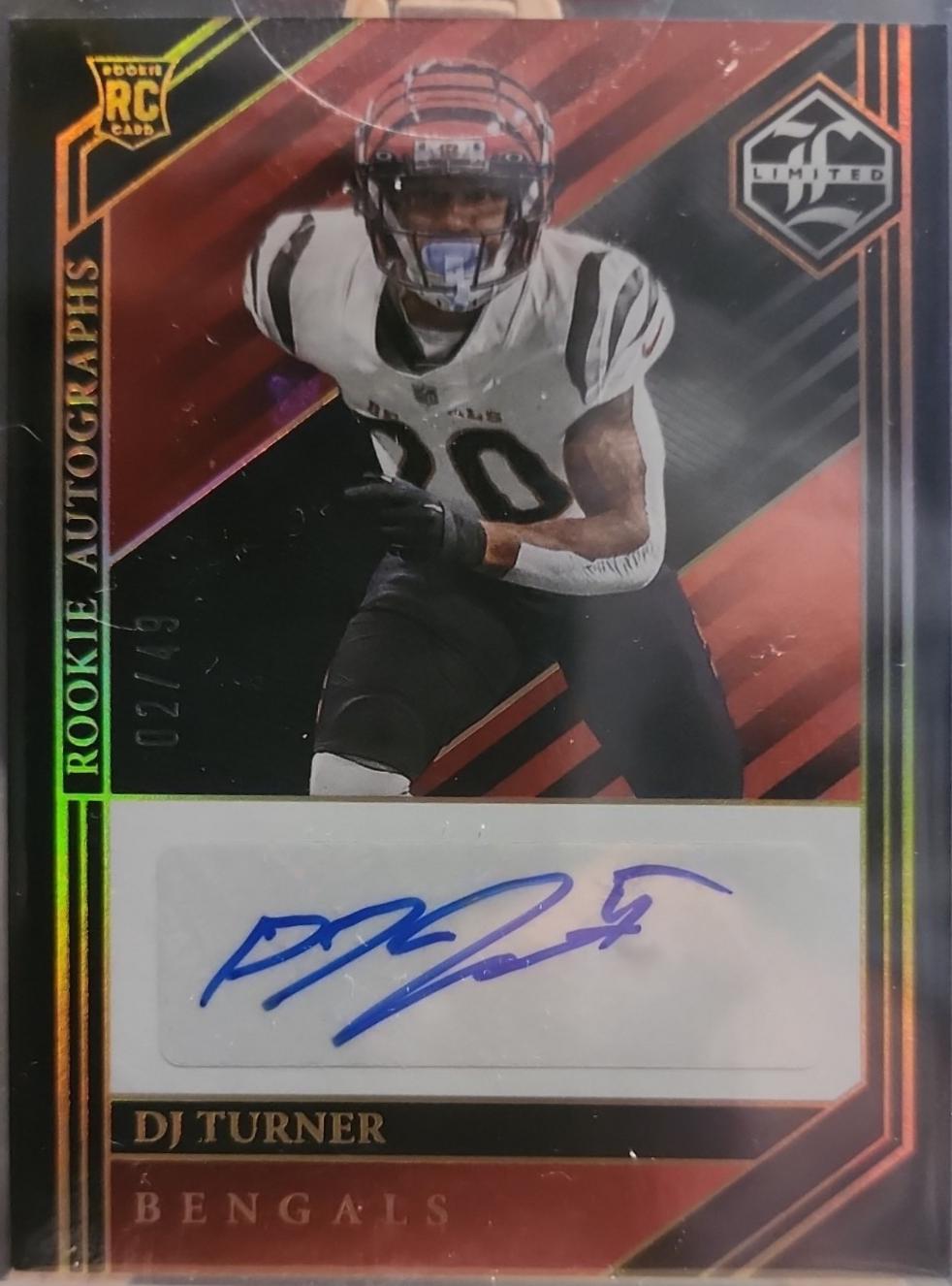 DJ Turner [Gold Spotlight Rookie Autograph] #216