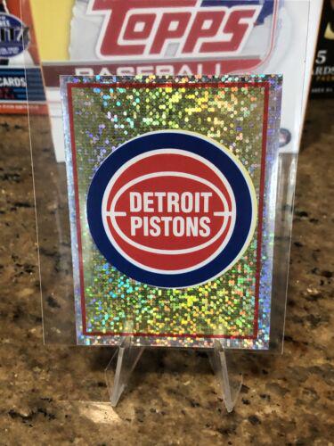 Pistons Team Logo #105 Basketball Cards 1995 Panini Stickers