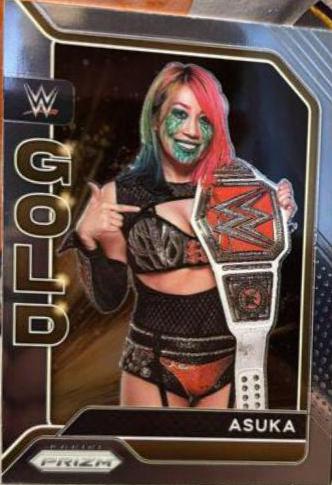 Asuka #16 Wrestling Cards 2022 Panini Prizm WWE Gold