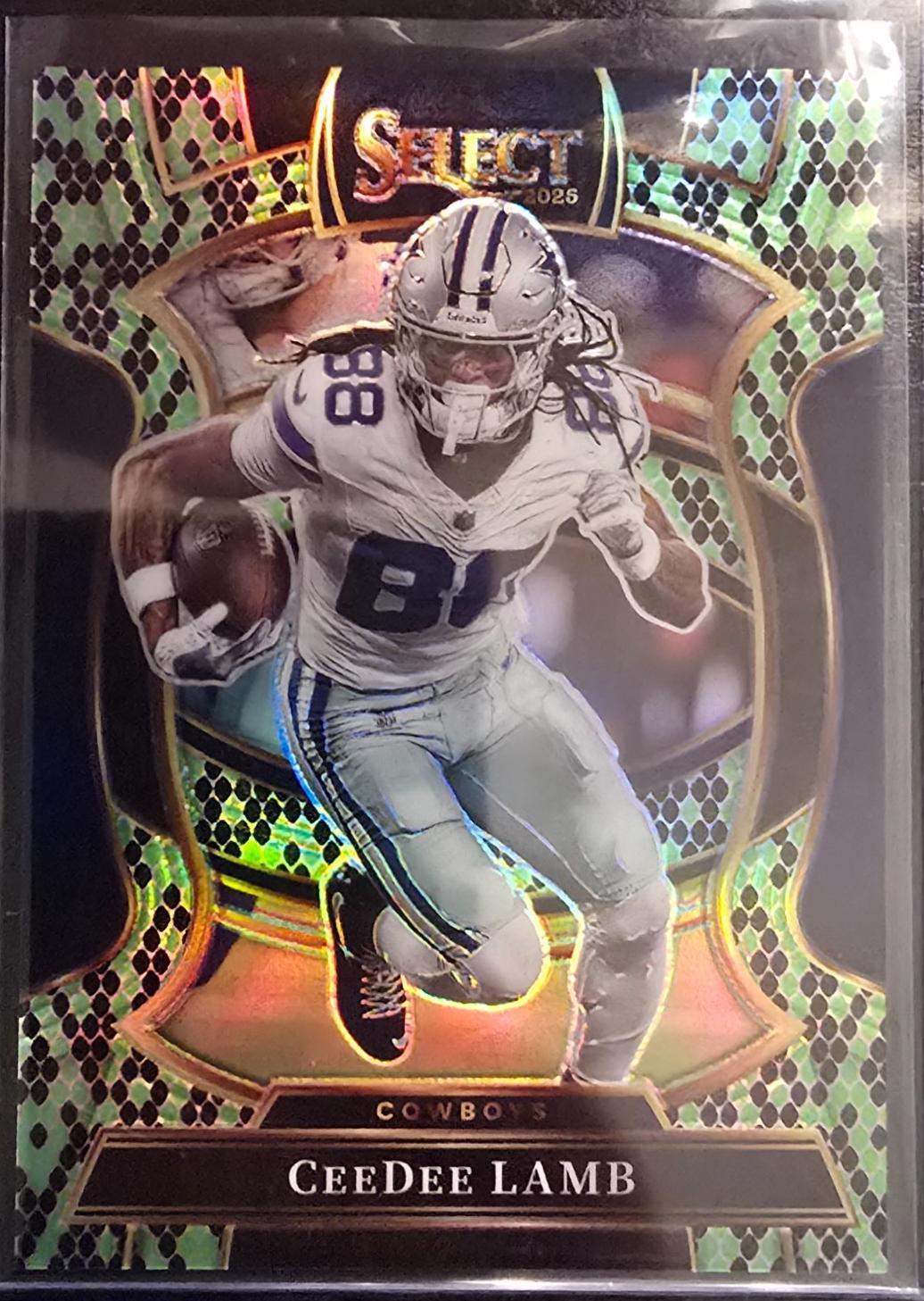 CeeDee Lamb [Green Black Snakeskin Prizm] #98 Prices | 2025 Panini
