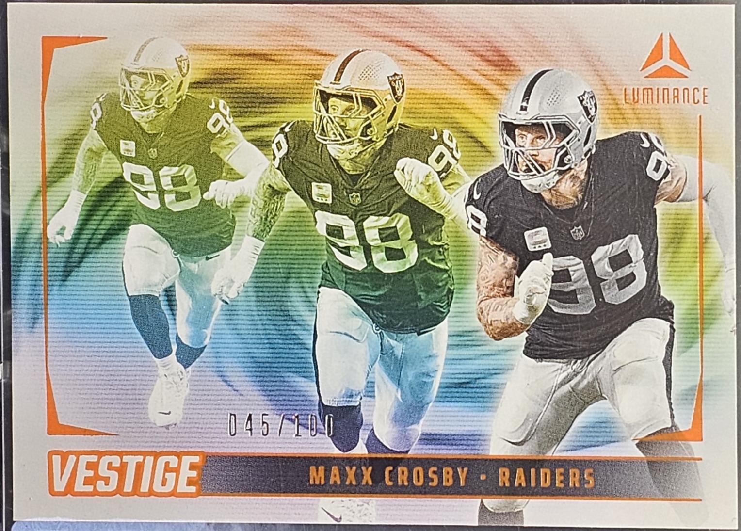 Maxx Crosby [Orange] #VES-MCY