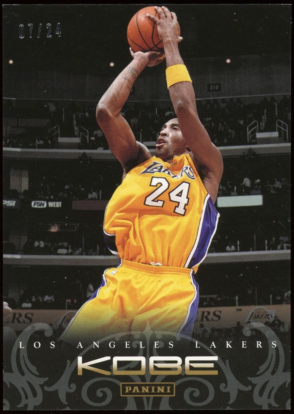 Kobe Bryant [Gold] #142