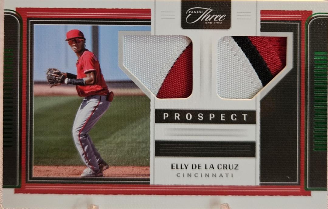 Elly De La Cruz [Emerald] #PDJ-EC