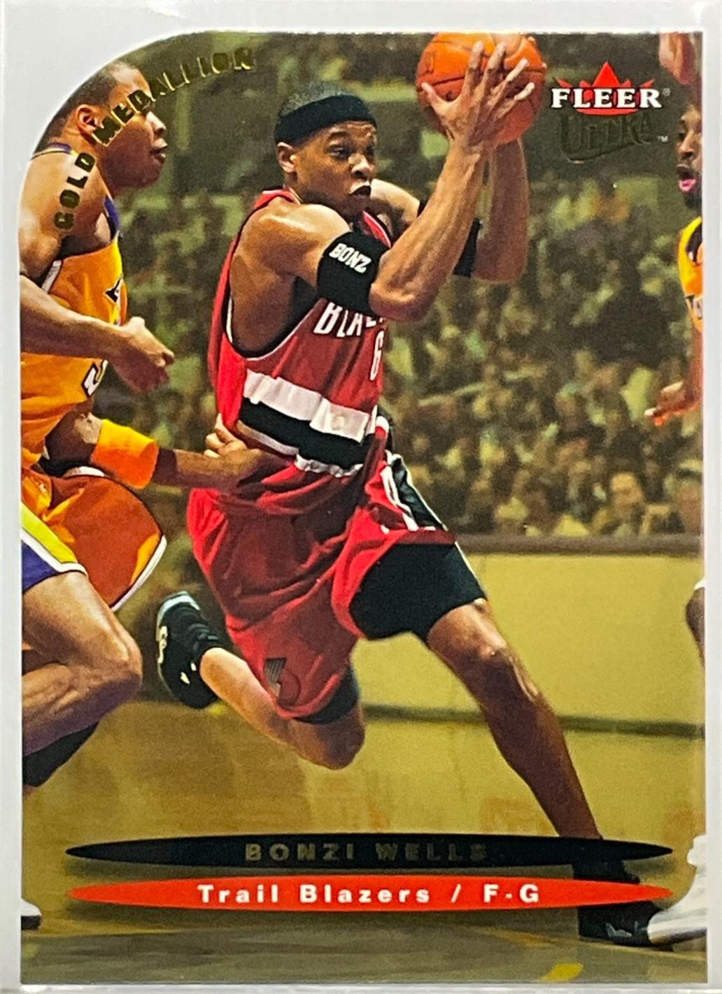 Bonzi Wells #19 2003 Ultra Gold Medallion Basketball