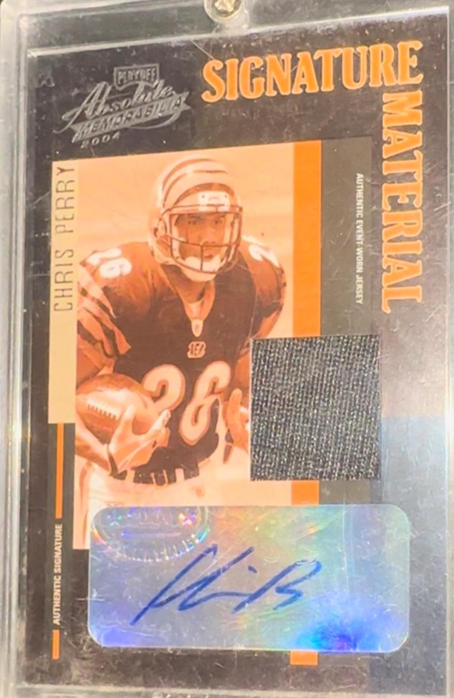 Chris Perry #SM-14 Football Cards 2004 Playoff Absolute Memorabilia Signature Material