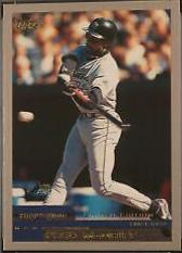 Fred McGriff #31 Baseball Cards 2000 Topps Limited Edition