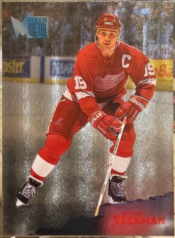 Steve Yzerman #51 Hockey Cards 1995 Fleer Metal