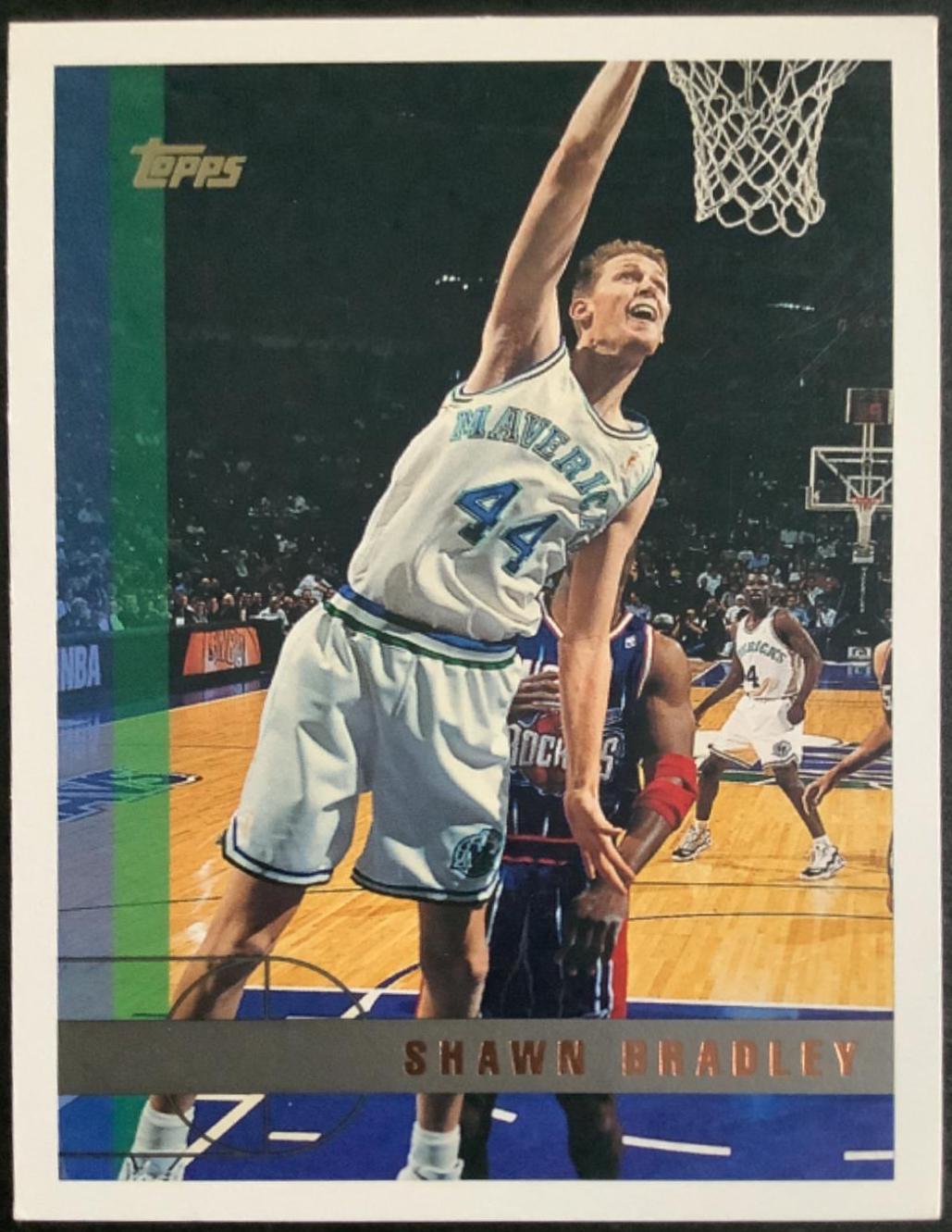 Shawn Bradley #104 Basketball Cards 1997 Topps