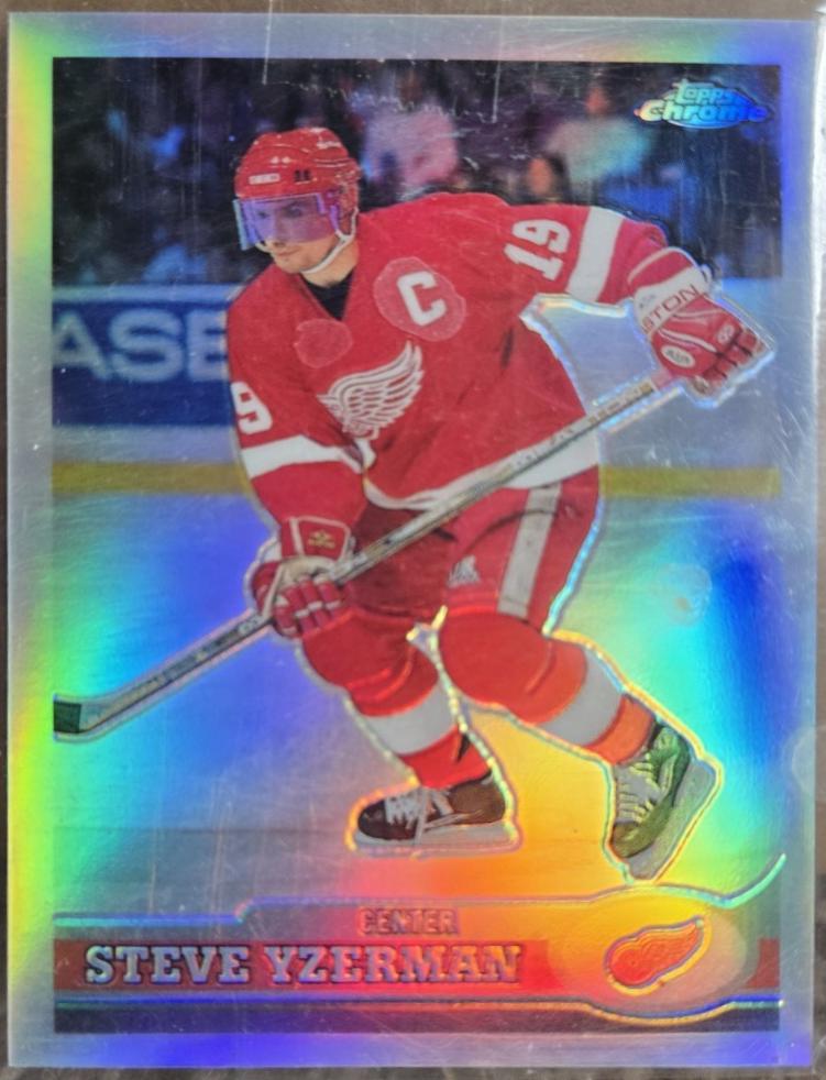 Steve Yzerman [Refractor] #14