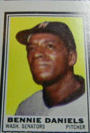 Bennie Daniels Baseball Cards 1962 Topps Stamps