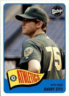 Barry Zito #17 Baseball Cards 2003 Upper Deck Vintage