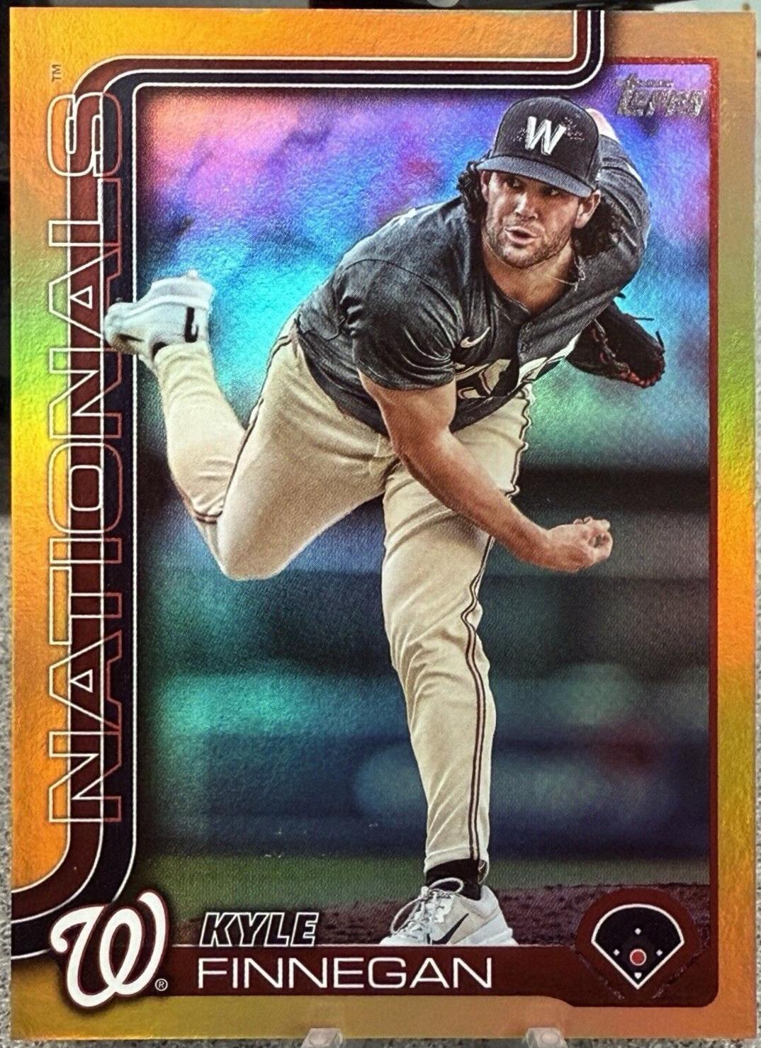 Kyle Finnegan [Gold Foil] (2025 Topps)