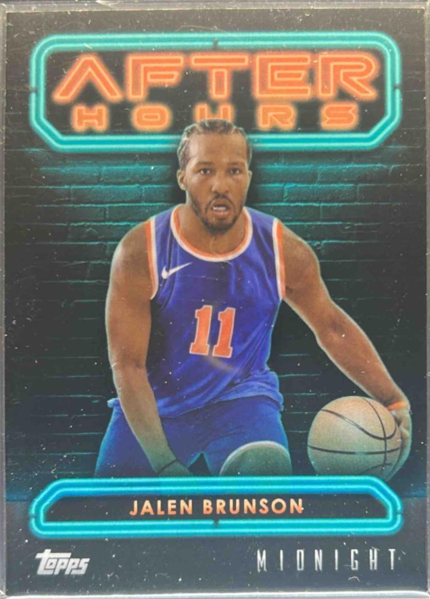 Jalen Brunson #AT-15 Basketball Cards 2023 Topps Midnight After Hours