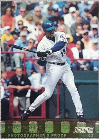 Juan Gonzalez #19 Baseball Cards 2002 Stadium Club