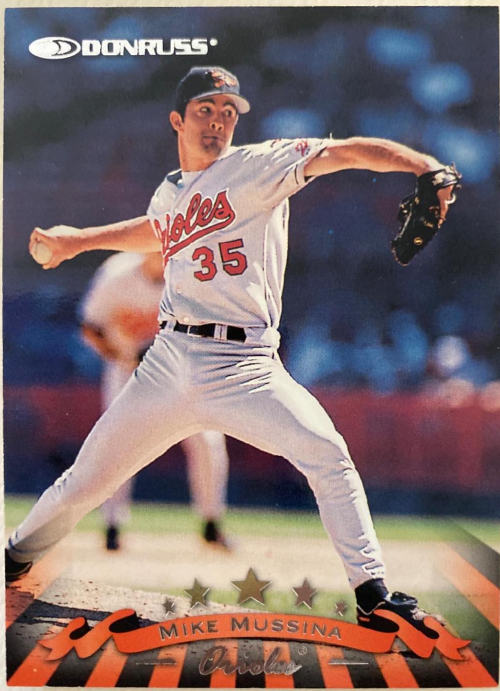 Mike Mussina #9 Baseball Cards 1998 Donruss