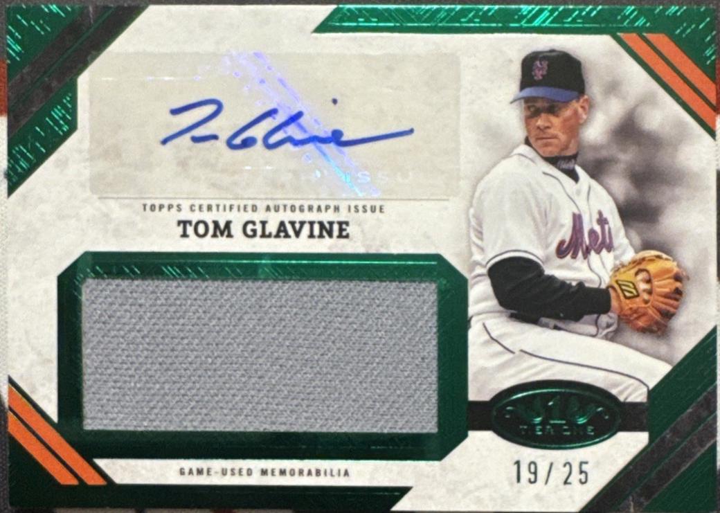 Tom Glavine [Green] #AJR-TG