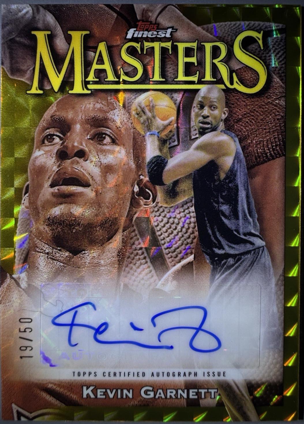 Kevin Garnett [Gold Geometric Refractor] #MA-KG