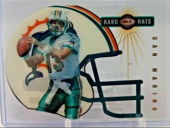 Dan Marino #16 Football Cards 1999 Panini Donruss Preferred Hard Hats