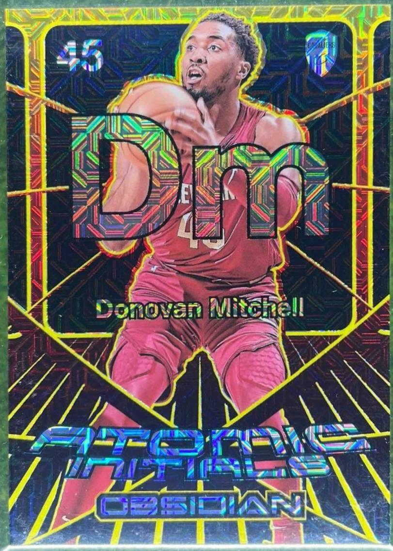 Donovan Mitchell [Electric Etch Molten Mojo Flood] #18