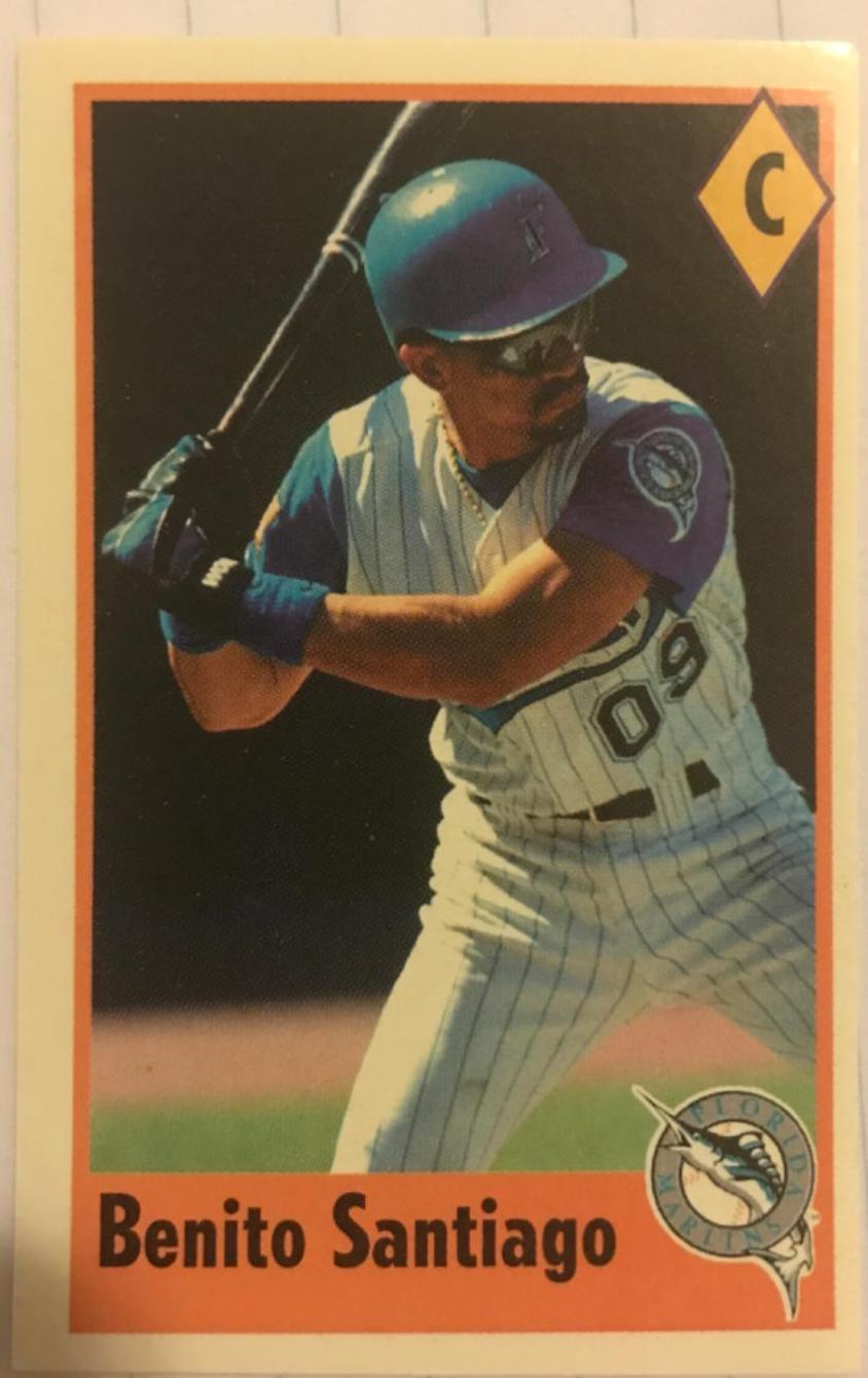 Benito Santiago #25 Baseball Cards 1995 Fleer Panini Stickers