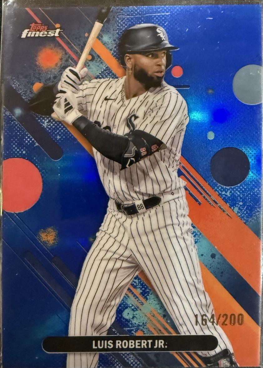 Luis Robert Jr. [Blue Refractor] #76