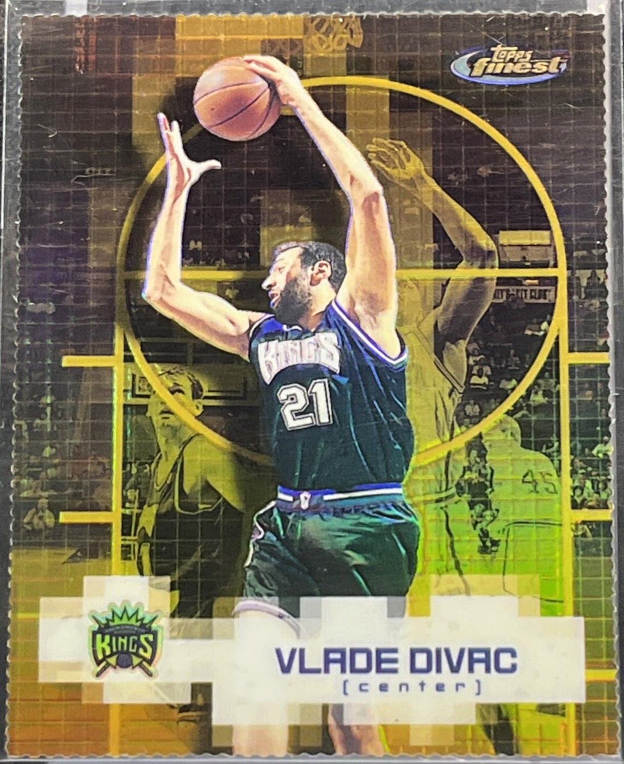 Vlade Divac [Gold Refractor] #79