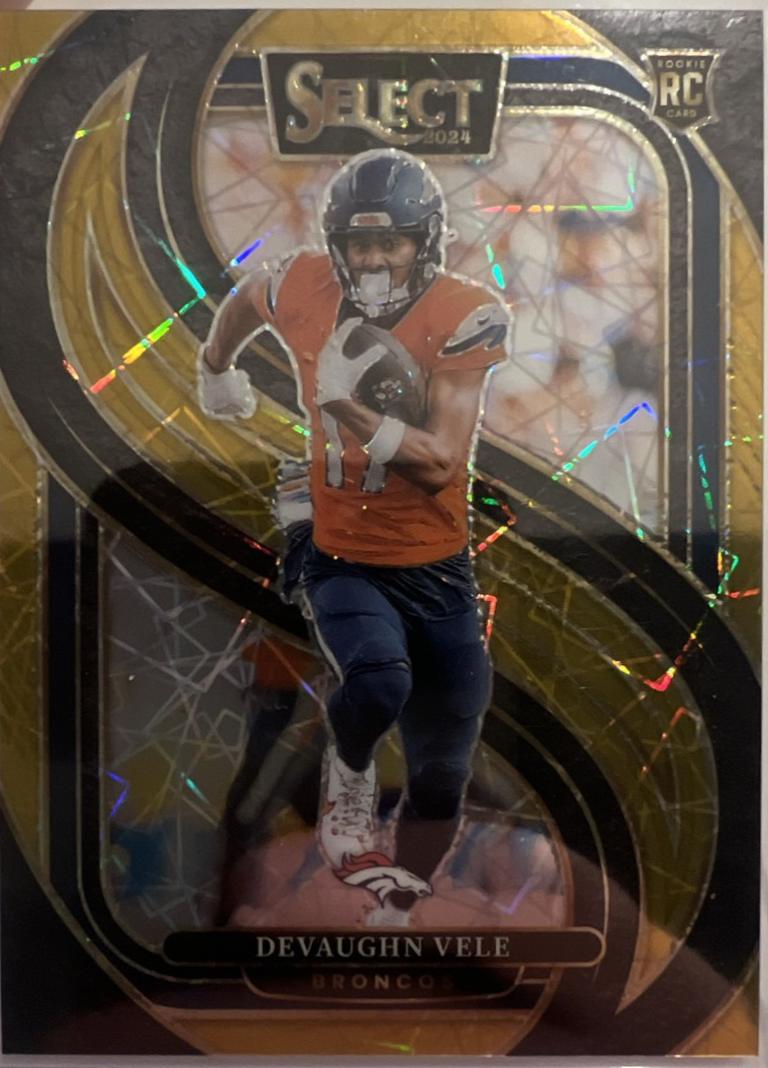 Devaughn Vele [Gold Prizm] #150