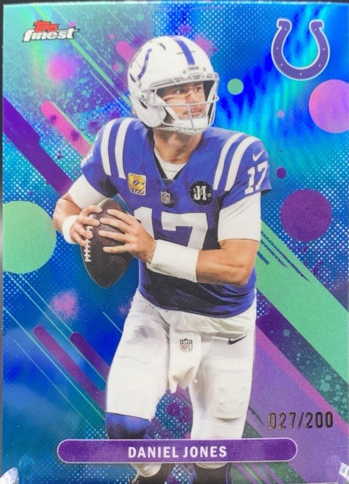 Daniel Jones [Blue Refractor] #57