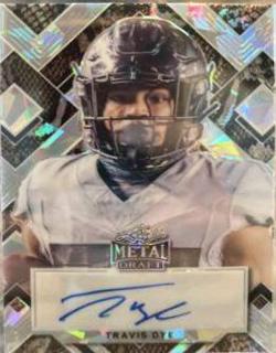 Travis Dye