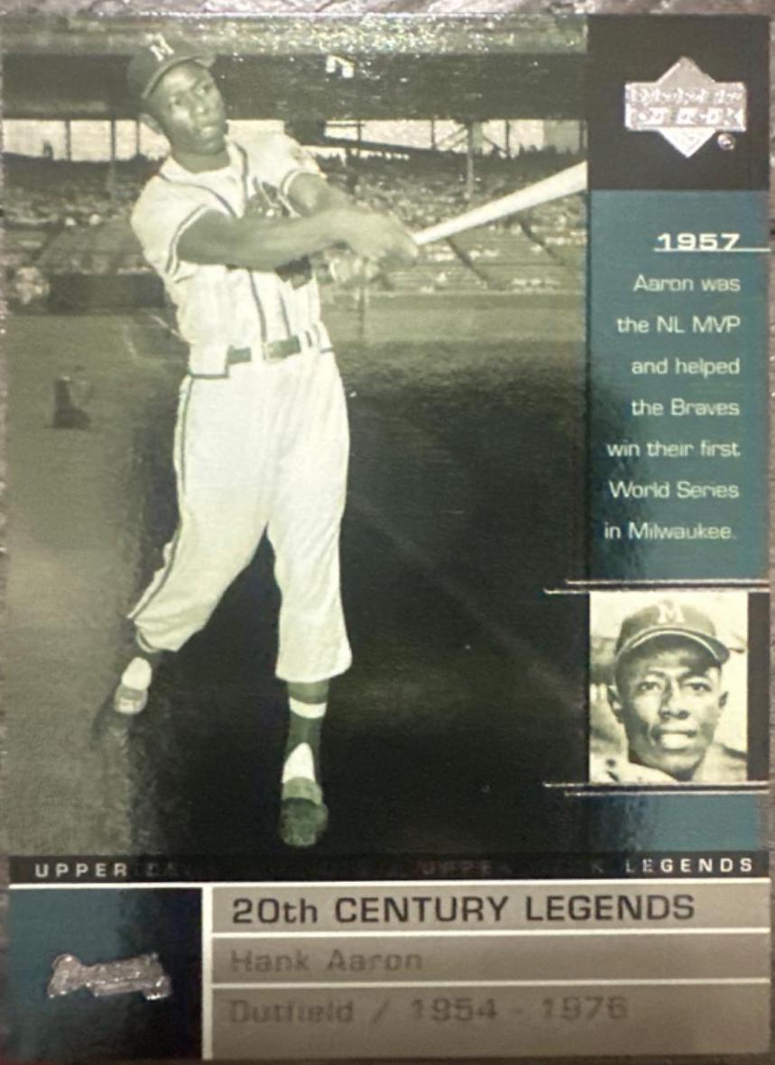 Hank Aaron #109 Baseball Cards 2000 Upper Deck Century Legends