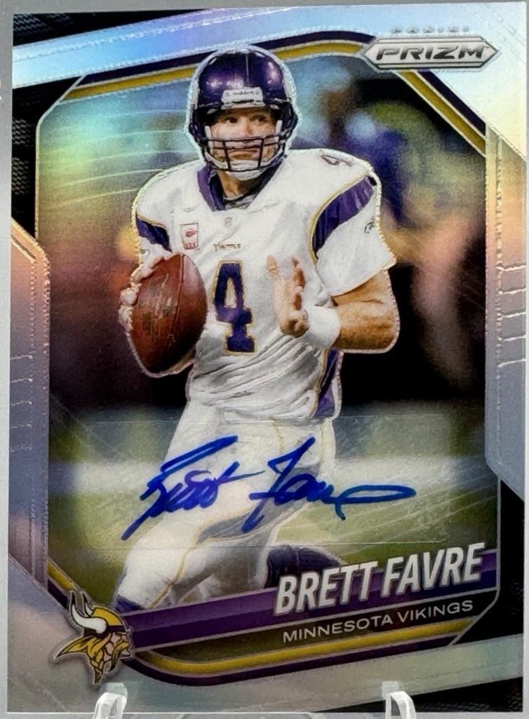 Brett Favre [Silver Autograph] #160 Prices | 2025 Panini Prizm